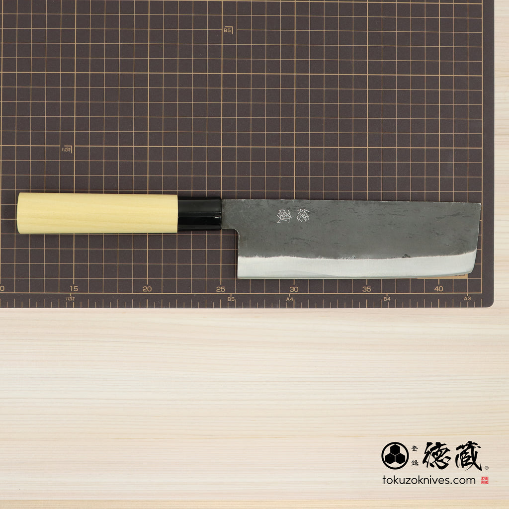 white-1  blackened finish  Nakiri-knife  park handle