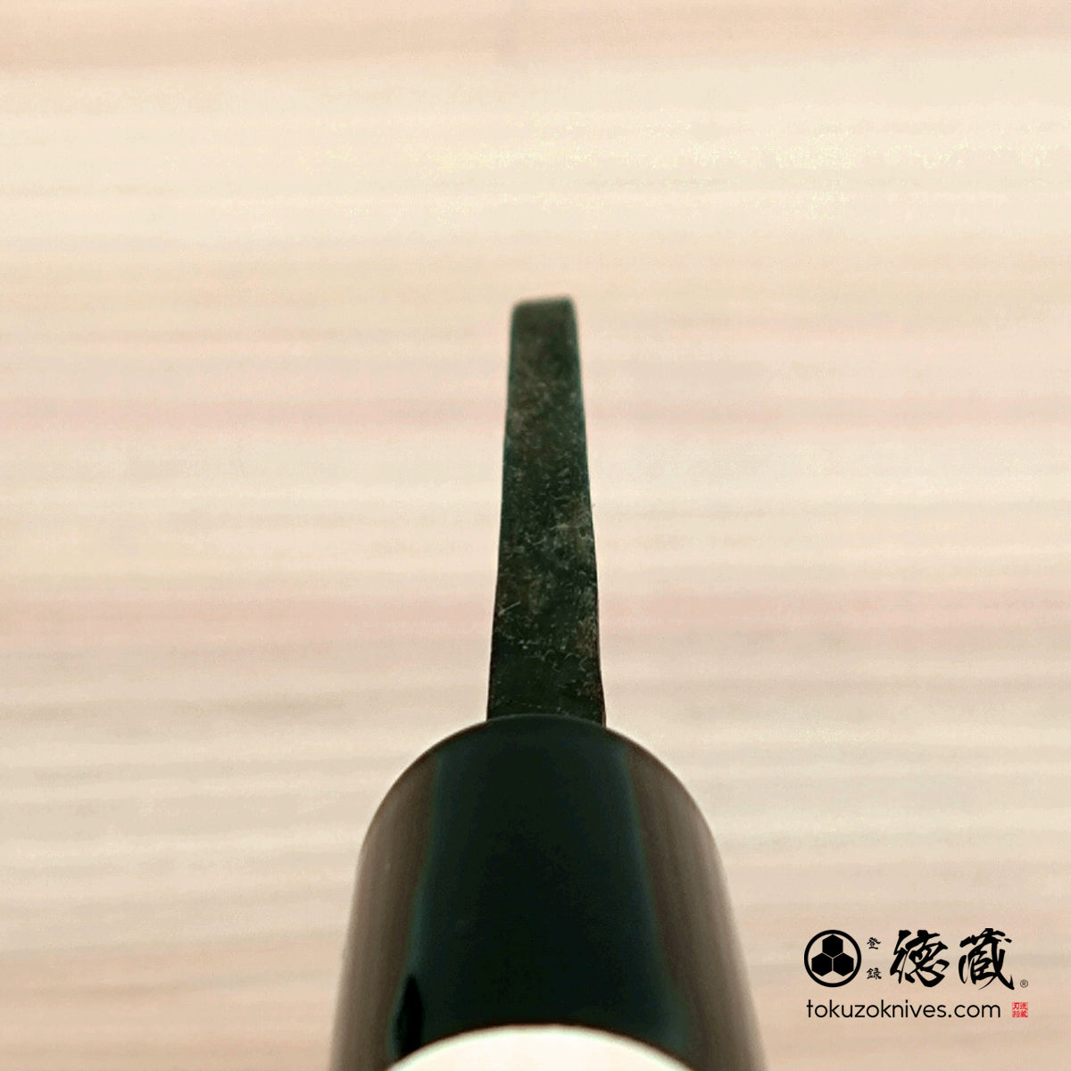 Carbon White Steel No. 2　 Deba-knife　blackened finish Magnolia Handle