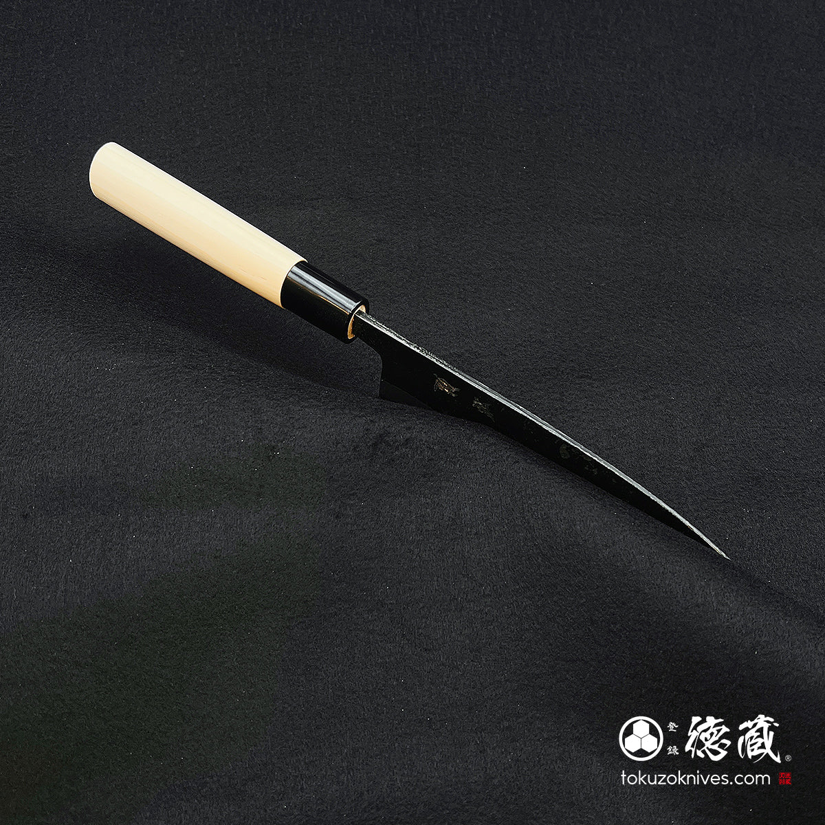 青二 黒打仕上 舟行包丁 朴柄 – 徳蔵刃物 TOKUZO KNIVES