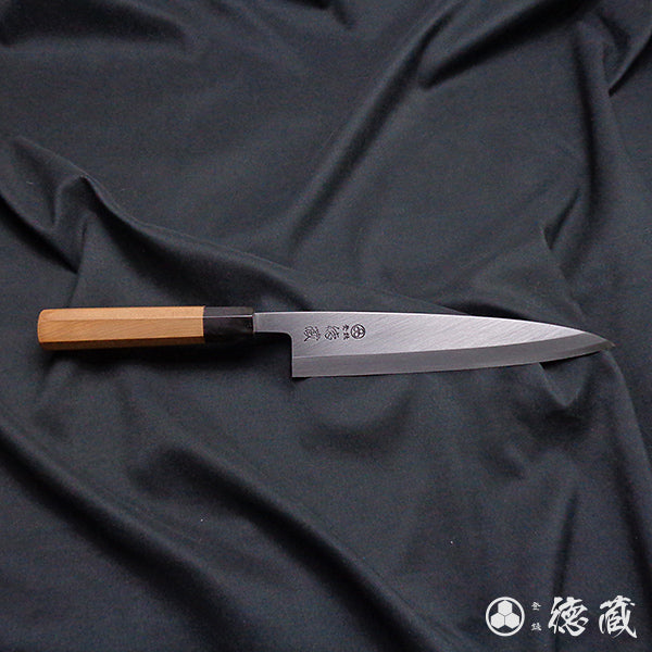 上白鋼 – 徳蔵刃物 TOKUZO KNIVES